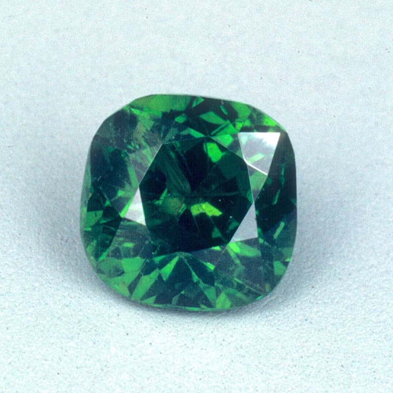 Loose Ceylon sapphires presented for selection